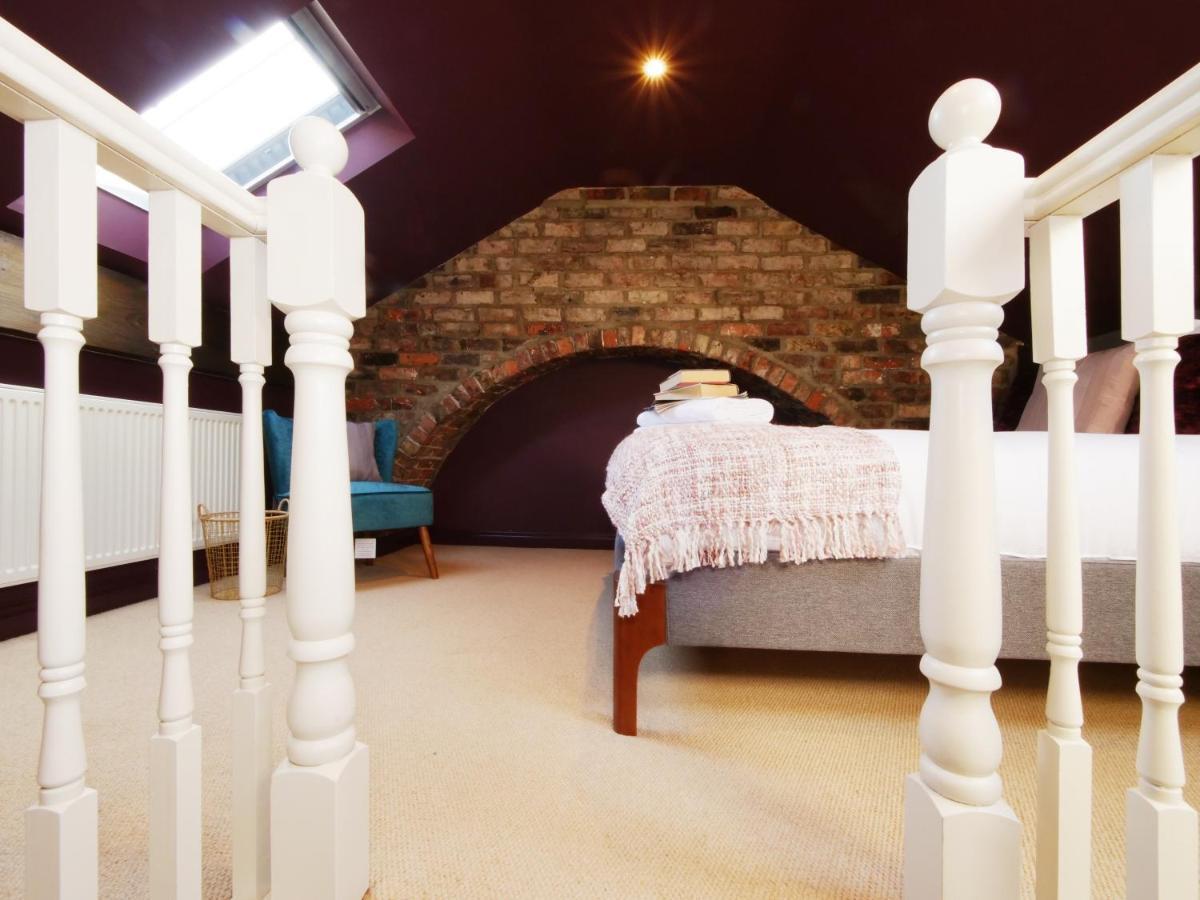 Bar Wall Cottage-City Wall Views-Sleeps 5 York Exterior photo